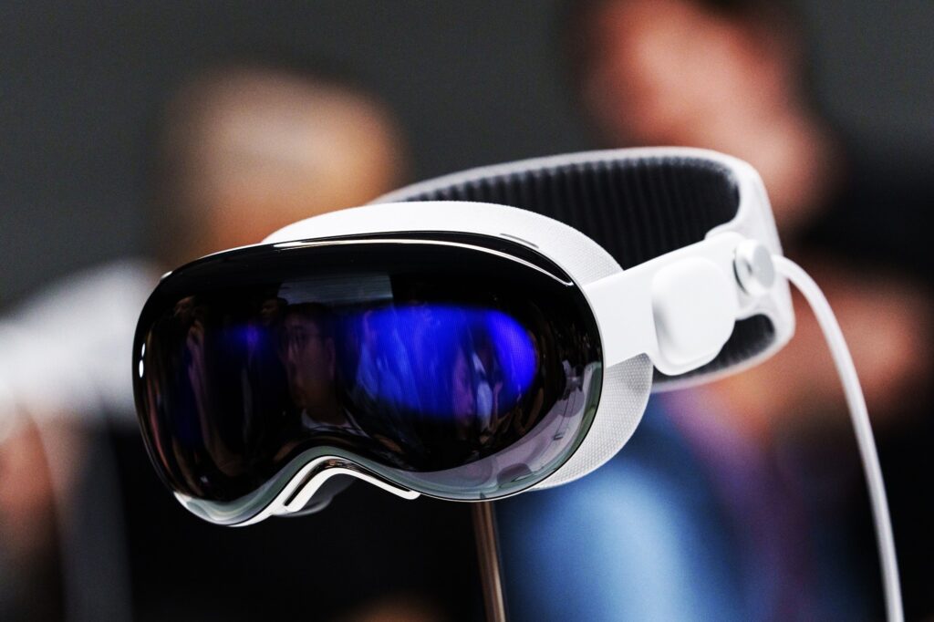 Apple Vision Pro: Expanding to New Markets in 2024